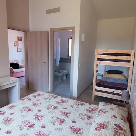 Madonna Del Salice Agroturismo *